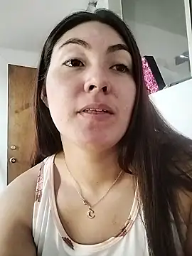 katha steele  online show from January 13, 2026, 12:42 pm