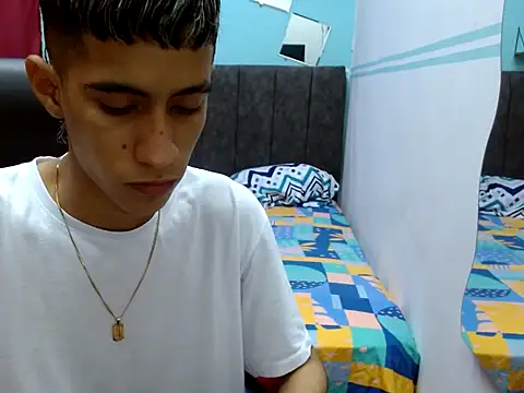 Angelstripboy online show from March 1, 2025, 12:39 am