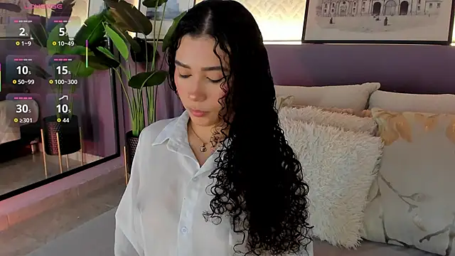 susan cute198 online show from September 30, 2025, 12:11 pm