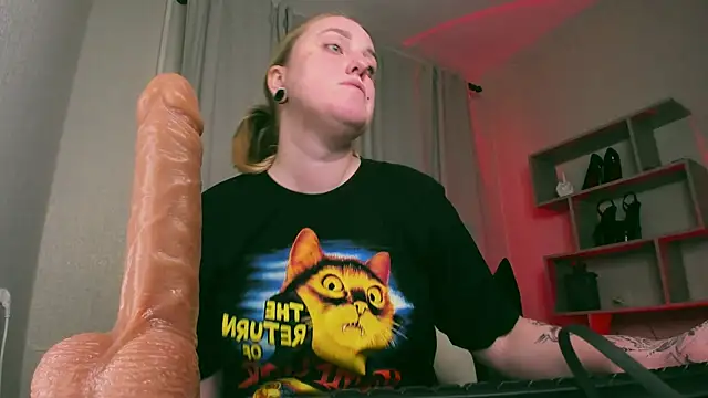 Frau  Lilith online show from January 23, 2025, 11:37 am