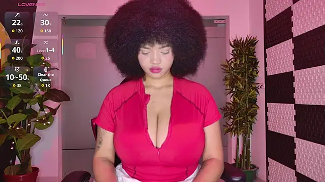 Snapshot of MalaikaBrown chatting on November 26, 2025, 1:00 pm MalaikaBrown online show from November 26, 2025, 1:00 pm