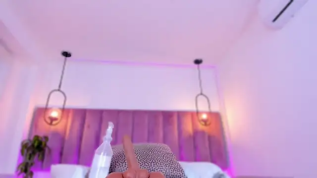 babepolly online show from April 7, 2026, 10:17 am