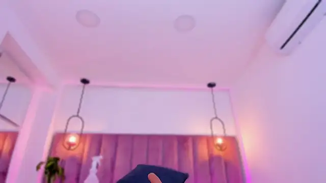 babepolly online show from April 21, 2026, 10:22 am