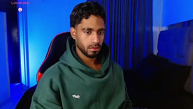 Snapshot of Christian_thor chatting on September 12, 2025, 10:37 am Christian thor online show from September 12, 2025, 10:37 am