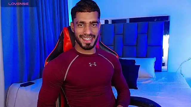 Snapshot of Christian_thor chatting on March 11, 2025, 5:13 am Christian thor online show from March 11, 2025, 5:13 am