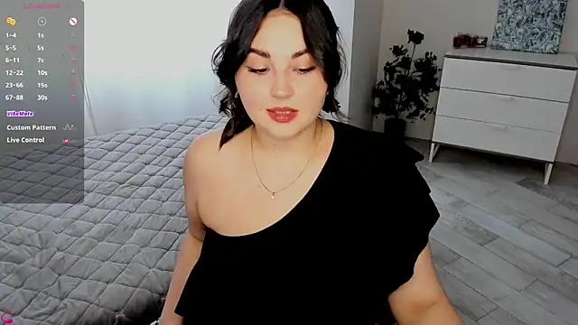 Snapshot of Talla_a chatting on April 29, 2026, 11:25 am Talla a online show from April 29, 2026, 11:25 am