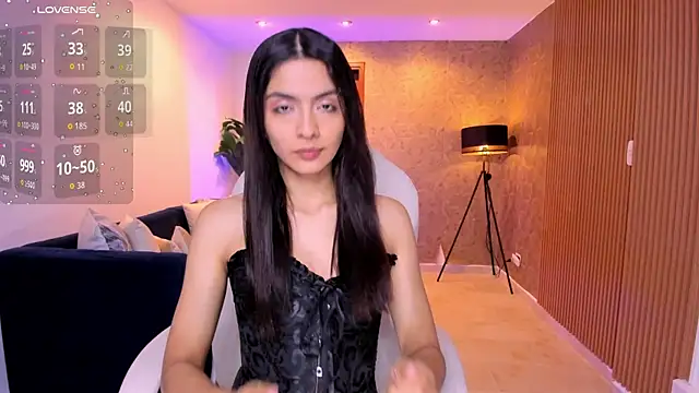 miiaa evans online show from September 27, 2025, 11:05 am