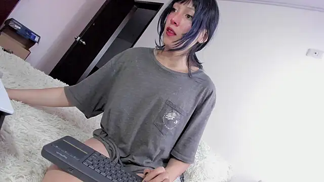 Snapshot of Room312_ chatting on July 15, 2026, 2:46 pm Room312 online show from July 15, 2026, 2:46 pm