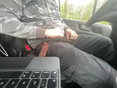 Lovetobenaked4u online show from April 2, 2026, 12:34 pm