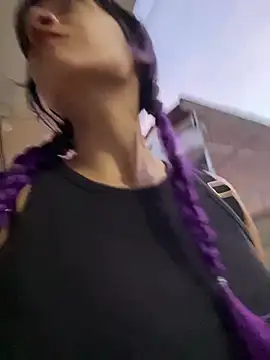 Snapshot of kitty__horny chatting on March 11, 2025, 11:01 am kitty horny online show from March 11, 2025, 11:01 am