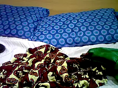 Ebonykezzia online show from March 15, 2025, 7:42 am