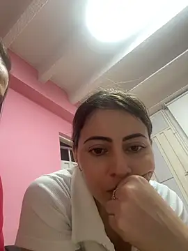 Snapshot of LilaSuni chatting on November 22, 2025, 11:14 pm LilaSuni online show from November 22, 2025, 11:14 pm