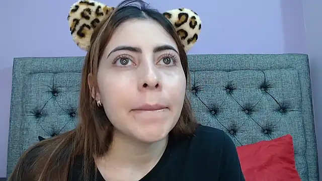 Snapshot of LilaSuni chatting on October 30, 2025, 6:27 pm LilaSuni online show from October 30, 2025, 6:27 pm