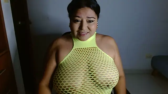 Snapshot of mariemiller19 chatting on September 19, 2025, 5:55 am mariemiller19 online show from September 19, 2025, 5:55 am