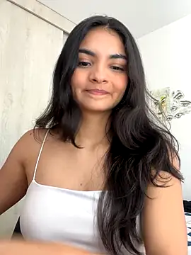 Cat2525 online show from November 8, 2025, 8:34 pm