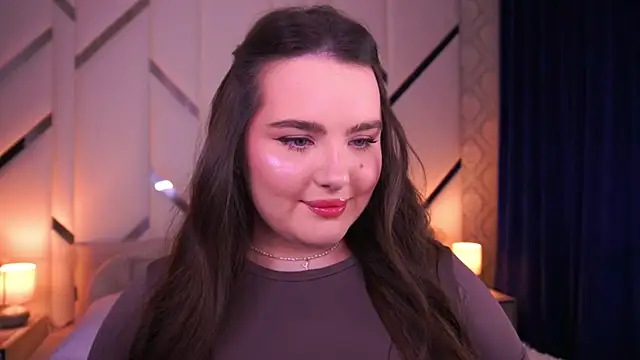 CuteAmberr online show from April 19, 2026, 12:33 am