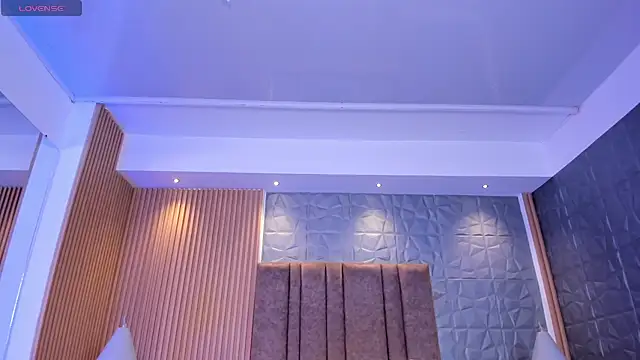 Snapshot of charlottewhitte chatting on November 7, 2025, 1:15 pm charlottewhitte online show from November 7, 2025, 1:15 pm