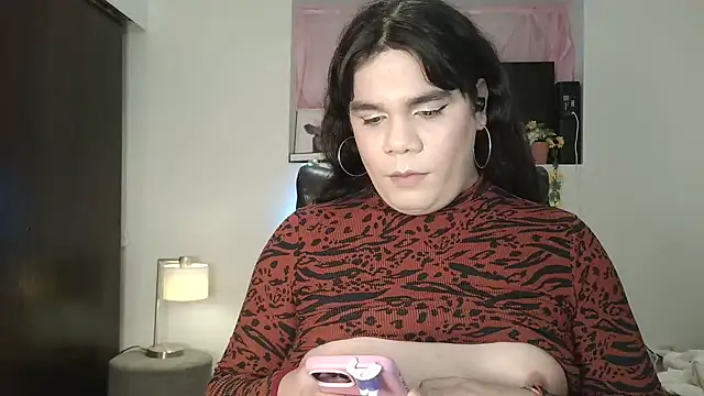 Violetacam 05 online show from January 22, 2025, 3:52 am