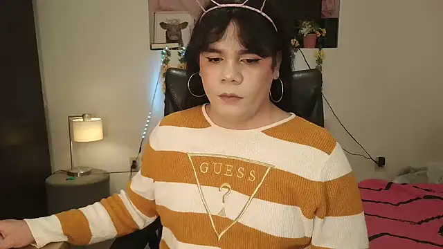 Violetacam 05 online show from February 1, 2025, 3:41 am