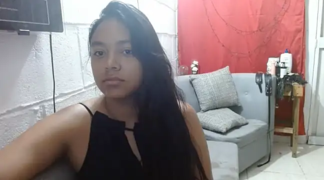 Chiara petterson online show from January 24, 2025, 10:32 am