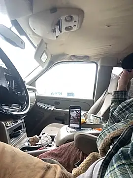 Snapshot of Themechanic420 chatting on October 29, 2025, 6:07 pm Themechanic420 online show from October 29, 2025, 6:07 pm