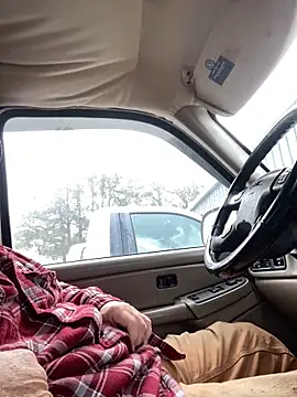 Snapshot of Themechanic420 chatting on January 28, 2025, 2:10 pm Themechanic420 online show from January 28, 2025, 2:10 pm