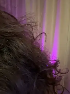 Snapshot of Your_insomniya chatting on March 4, 2025, 11:22 pm Your insomniya online show from March 4, 2025, 11:22 pm