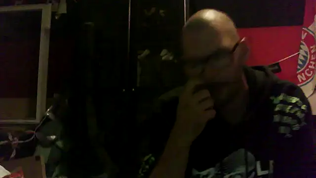 Die-geile-Sau online show from September 13, 2025, 7:58 pm