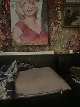 Snapshot of BarryKingsman chatting on March 4, 2025, 12:12 pm BarryKingsman online show from March 4, 2025, 12:12 pm