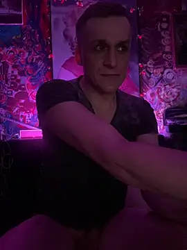 Snapshot of BarryKingsman chatting on March 12, 2025, 12:09 am BarryKingsman online show from March 12, 2025, 12:09 am