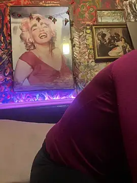 Snapshot of BarryKingsman chatting on March 8, 2025, 1:06 am BarryKingsman online show from March 8, 2025, 1:06 am