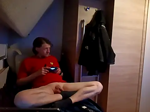 Snapshot of Ebinator666 chatting on November 16, 2025, 12:04 am Ebinator666 online show from November 16, 2025, 12:04 am