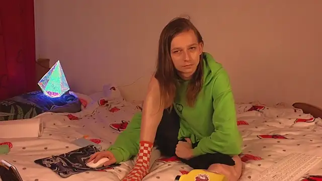 Snapshot of Frank_Fraer chatting on January 5, 2026, 8:23 pm Frank Fraer online show from January 5, 2026, 8:23 pm