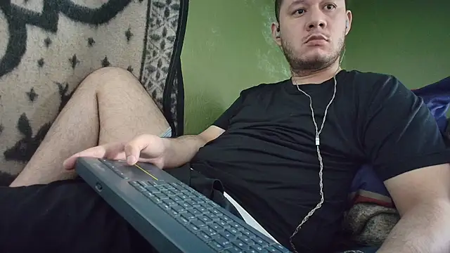 sweet cock28 online show from October 24, 2025, 3:33 pm