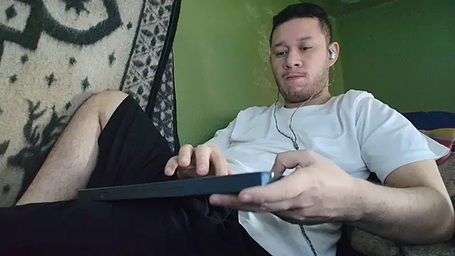 sweet cock28 online show from September 24, 2025, 3:29 pm