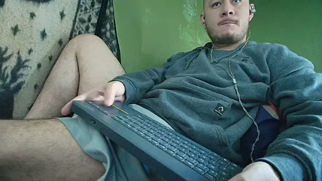 sweet cock28 online show from October 3, 2025, 3:24 pm