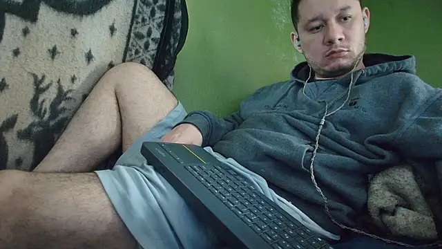 sweet cock28 online show from September 30, 2025, 3:29 pm