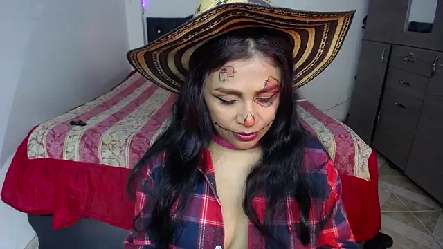 pinky violeta online show from October 28, 2025, 1:21 pm