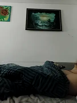 Toyjungee online show from April 4, 2026, 6:53 am