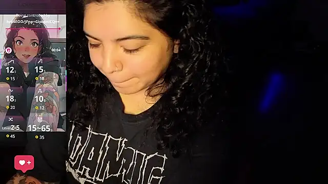 kimmiakiss22 online show from July 2, 2026, 1:39 am