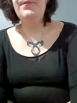 Lolabeluccia xh  online show from February 12, 2026, 7:30 am