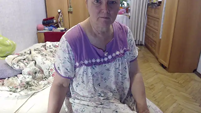 zarinafonliberman online show from October 4, 2025, 6:26 am