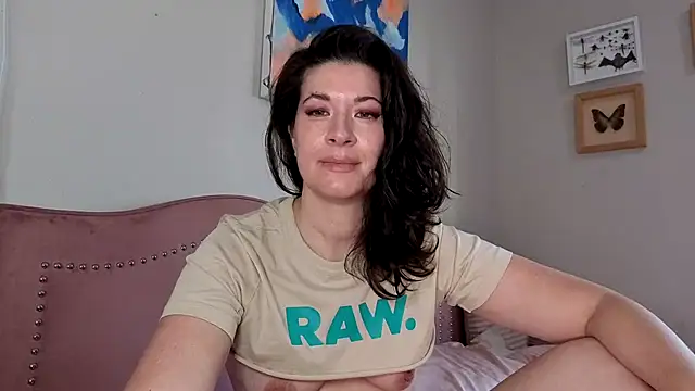 Snapshot of highly_inappropriate chatting on May 4, 2026, 2:20 pm highly inappropriate online show from May 4, 2026, 2:20 pm