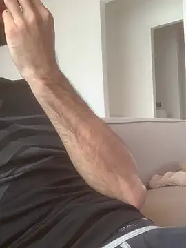 Snapshot of Fellix chatting on February 28, 2025, 11:47 am Fellix online show from February 28, 2025, 11:47 am