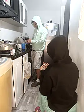 catire2323 online show from March 7, 2025, 1:31 am