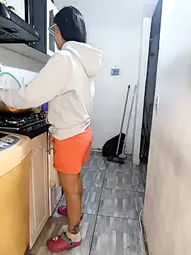 catire2323 online show from September 23, 2025, 12:06 am