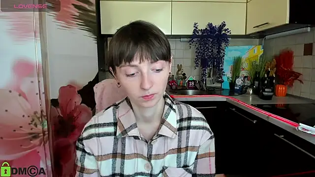 TayanaJons online show from March 6, 2026, 8:20 am