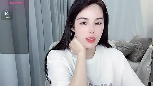 hknana online show from February 18, 2025, 11:33 am