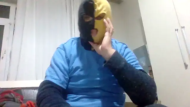 asira39 online show from February 17, 2026, 6:38 pm