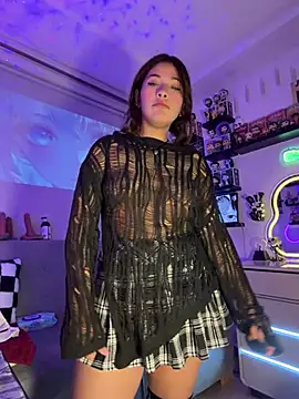 crystal bunny7 online show from February 11, 2026, 2:11 am